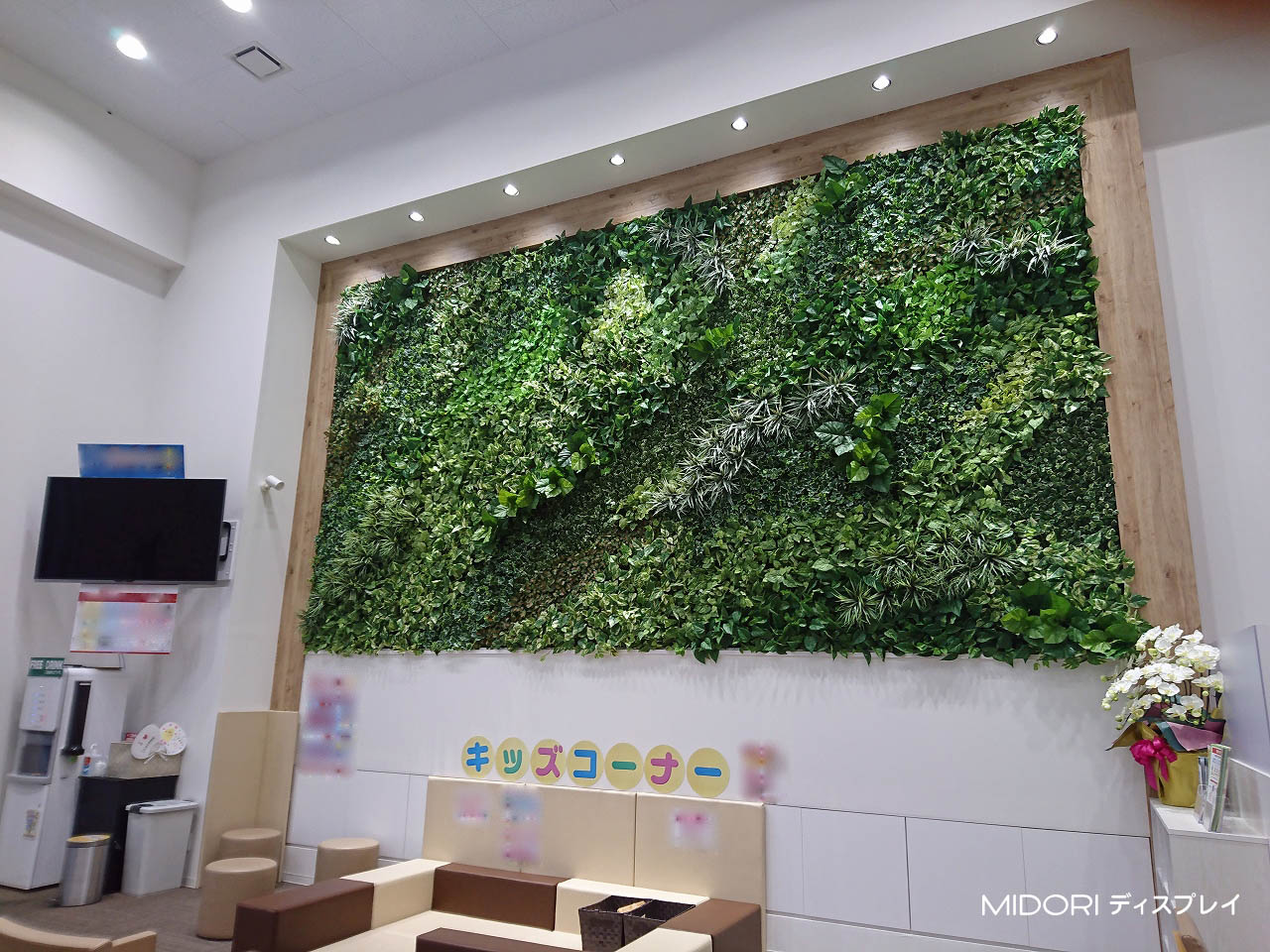 商業施設内におけるダイナミックアート装飾